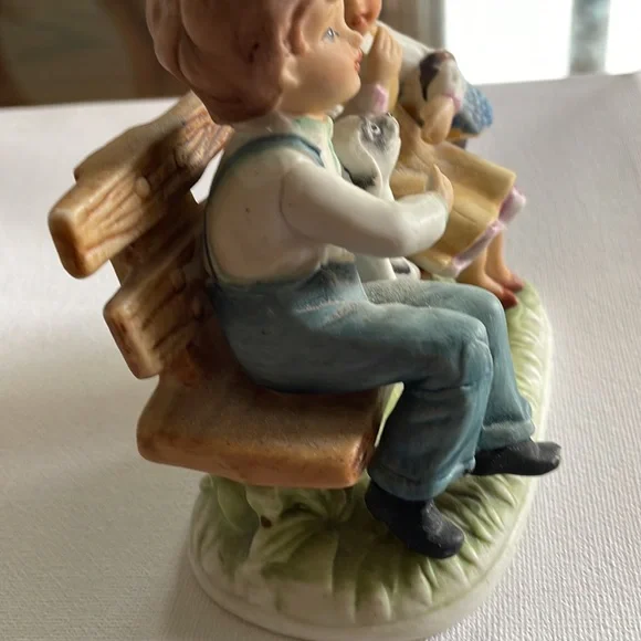 Ceramic Statue - Picture 4 of 6
